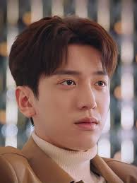 Wan Yan Luo Rong My Girlfriend Is An Alien