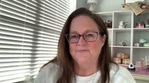 Lori Lepine's Instagram, Twitter & Facebook