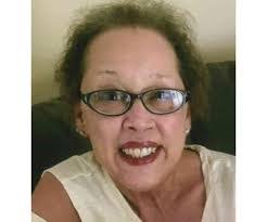 Susan Sauer's Instagram, Twitter & Facebook