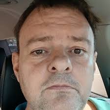 Where to find all-you-can-eat crab legs in Sarasota?