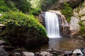 Guide to the best hotels and things to do in asheville, nc. Seven Short Asheville Waterfall Hikes Two Miles Or Less Asheville Trails
