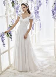 We did not find results for: 411 The Sposa Group Just For You Brautmoden Brautkleider Kollektion 2020 205 42 8537 Hochzeit De