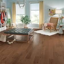Bruce Revolutionary Rustics Oak Oakleaf Brown 3 4 In T X 5 In W X Varying L Solid Hardwood Flooring 23 5 Sq Ft Case Sakhd59l402 The Home Depot In 2020 Solid Hardwood Floors Solid