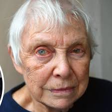 Former police woman, 90, puts thieving 'window cleaners' behind bars