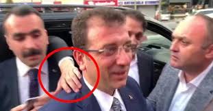 Murat ongun en parlak günlerini ufuk güldemirli günlerinde habertürk kanalında geçirdi. Ekrem Imamoglu Nu Sert Bir Sekilde Arabaya Cekmisti Iste O Gizemli Elin Sahibi Takvim