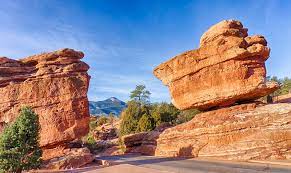 The average elevation is around 6,000 feet above sea level. Garden Of The Gods Elevation Colorado Springs Colorado