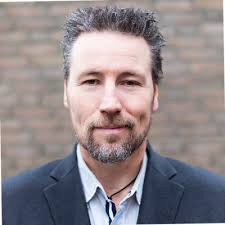 BACHELOR BEDRIJFSMANAGEMENT MKB (Technische Bedrijfskunde) Afgelopen week  heb ik met succes mijn afstudeeronderzoek voor Hoefnagels Fire Safety  verdedigd. Hiermee ben ik geslaagd voor de opleiding…