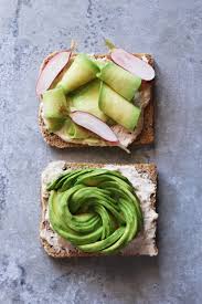 Scoprite come si mangia l'avocado. Come Si Mangia L Avocado La Guida Completa 10 Ricette
