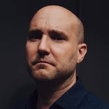 Earl Fraser's Instagram, Twitter & Facebook