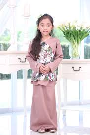 Lagu kanak tv 3 years ago. Baju Kurung Airis Kanak Kanak Butik Byserra
