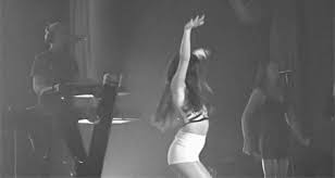 Selena gomez new music video of full of racy moments. Sele Tanz Dance Gif On Gifer By Granizel
