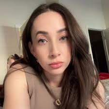 Daniela Acevedo (@danielaelias24)