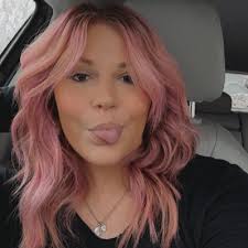 Tegan Schmidt (@SchmidtTegan)