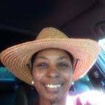 Elisha Hooks's Instagram, Twitter & Facebook