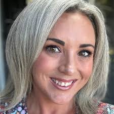 Belinda Groves's Instagram, Twitter & Facebook