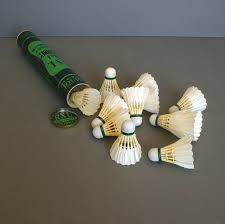 Vintage Badminton Shuttlecocks Birdies In Original Retro Rsl Packaging Includes 12 Real Feather Shuttlecocks Badminton The Originals Vintage