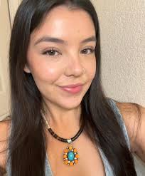 Thank you Maddie Allen for the yheti pendant MADE OUT OF SKATEBOARDDDDD 🛹  How fkn kewl 🤘🏽🤙🏽