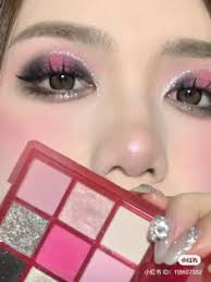 Carlyn Bell (carlynbell)