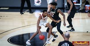 Comment on the blog and join the forum discussions at cleveland.com. Evan Mobley Usc Center Bk