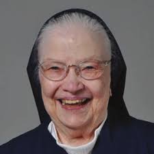 DAUGHTERS of CHARITY Given to God, in Community, for the Service of Those  who are Poor.