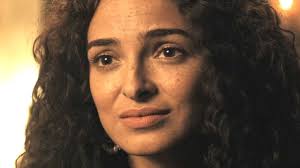 Anna shaffer is an english actress and model who needs no introduction, at least to the fans of the harry porter shaffer has been in a relationship with her boyfriend jimmy stephenson since 2015. Why Triss Merigold From The Witcher Looks So Familiar Youtube