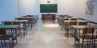 Υπενθυμίζουμε ότι η αποχή των εκπαιδευτικών από συγκεκριμένα καθήκοντα συνιστά απολύτως νόμιμη, συνταγματικά κατοχυρωμένη μορφή καλούμε τις εκπαιδευτικές ομοσπονδίες δοε/ολμε να κηρύξουν 24ωρη απεργία. Kritikh Sthn Apofash Gia Apergia Apoxh Sthn A3iologhsh Sxolikwn Monadwn Ellhnes Daskaloi Kai Nhpiagwgoi