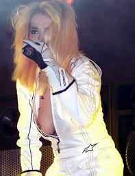 Rita Ora nipple show on stage - photo · Pandesia World