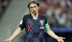 Luka modrić (born 9 september 1985) modrić plays for real madrid, and is an extremely versatile midfielder. Luka Modric Why Croatia Star Was Rubbish In World Cup Semi Final Football Sport Express Co Uk