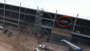 We did not find results for: Tesla Cybertruck In Unfertigem Gigafactory Bau In Texas Teslamag De