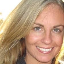 Jennifer Muncy's Instagram, Twitter & Facebook