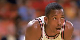 Sean Elliott reflects
