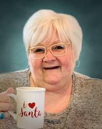 Sonia Townsend's Instagram, Twitter & Facebook