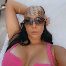 Joann Luiz (@JoLuiz19)