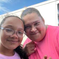 1 year ago, Country Music artist Kane Brown's two daughters met their baby  bro Krewe for the first time!! #kanebrown #KingsleyBrown #krewebrown  #kodibrown