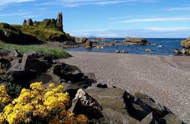 The fringe began in 1947 when eight theatre groups turned up uninvited during the official edinburgh international festival. Scotland Events July 2021