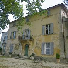 Chateau La Canorgue From The Movie A Good Year With Russell Crowe French Exterior French Country House French House