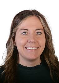 Jennifer Tomczyk's Instagram, Twitter & Facebook