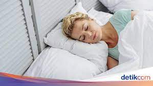 Sesampainya ayah ni di rumah anaknya, dia terkejut bila lihat rumah anaknya macam terbiar dan tak berjaga sampai lalang pun dah mula tumbuh di sekeliling rumah anaknya ini. Arti Mimpi Buang Air Besar Tanda Ada Perubahan Hidup