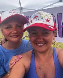 Who makes Fourth of July trucker hats?