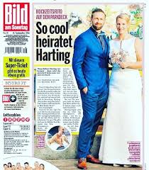 Maybe you would like to learn more about one of these? Robert Harting Twitterissa Geiler Tag Hochzeit Hochzeitskleid Anzug Suit Wedding Https T Co 7d0fyepdz1