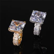 Beverly hills ring gift box included. Europe And America Men Women Ring Yellow Gold Plated Bling Ice Out Big Diamond Cz Stone Ring For Men Women Nice Jewelry Cheap Wedding Rings Mens Engagement Rings From Yolandajewelry 19 91 Dhgate Com