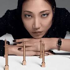 Chanel元老级腕表跨时代重生- NUYOU SINGAPORE《女友》