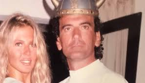 È stata l'ultima compagna di massimo troisi e dopo molti anni, nathalie caldonazzo, tornò a parlare degli ultimi mesi di vita del grande attore e regista morto a soli 41 anni, il 4 giugno del 1994. Massimo Troisi L Ex Moglie Senza Il Postino Sarebbe Ancora Vivo