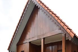 Rumah adat dki jakarta merupakan rumah adat betawi, yaitu penduduk pribumi jakarta dimana kata betawi berasal dari kata batavia. Melestarikan Ornamen Betawi Di Rumah Anda