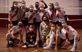 Túnez (4:25) domingo 1/8 vs. Voley