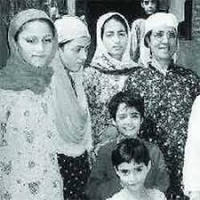 His father was in a motorcycle gang and his mother was in a ladies gang. If Your Problem Kunan Poshpora Sisters Queens Of Kashmir Facebook