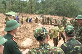 Vào thuỷ điện Rào Trăng 3: “Thông đường đến đâu, quân đội tiếp cận đến đó”  | Tin tức mới nhất 24h - Đọc Báo Lao Động online - Laodong.vn