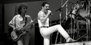 In 1964, he and his family flew to england. Freddie Mercury Perjalanan Hidup Karier Dan Percintaannya Merdeka Com