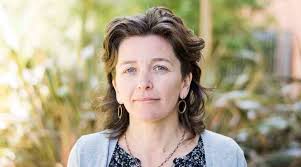 Physics professor Colleen Marlow receives the prestigious Marsden Award  from the Royal Society of New Zealand