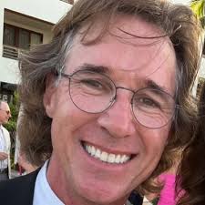 Bryan Ellison (@bryellison)